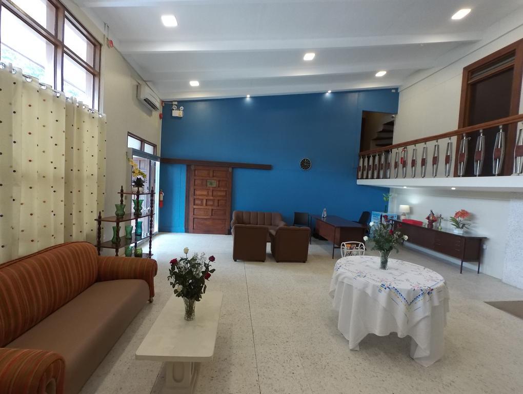 Residencia Marfel Hotel Tacloban Exterior photo