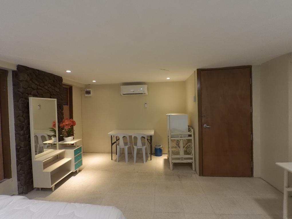 Residencia Marfel Hotel Tacloban Exterior photo
